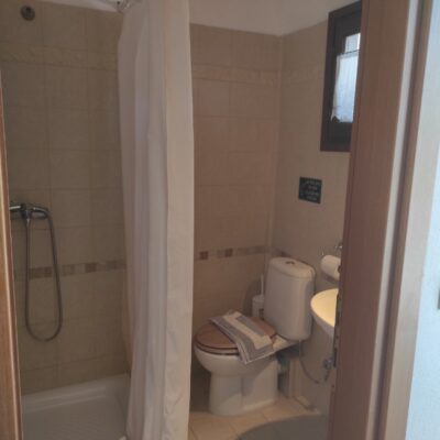 B2 Room