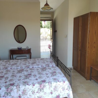 B2 Room