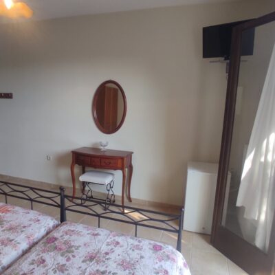 B6 Room